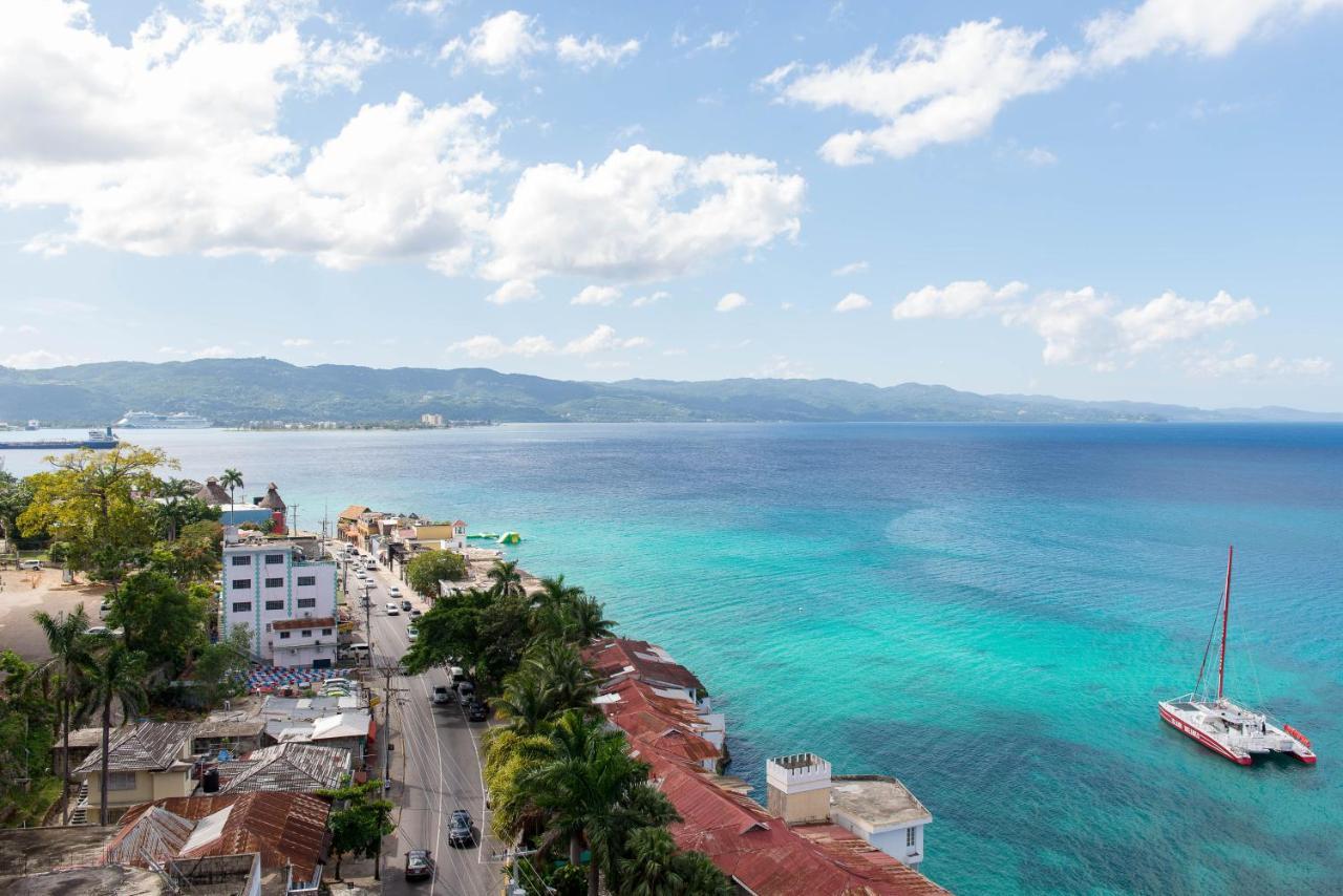 Beach Condos -Montego Bay Club Beach Resort Exterior photo